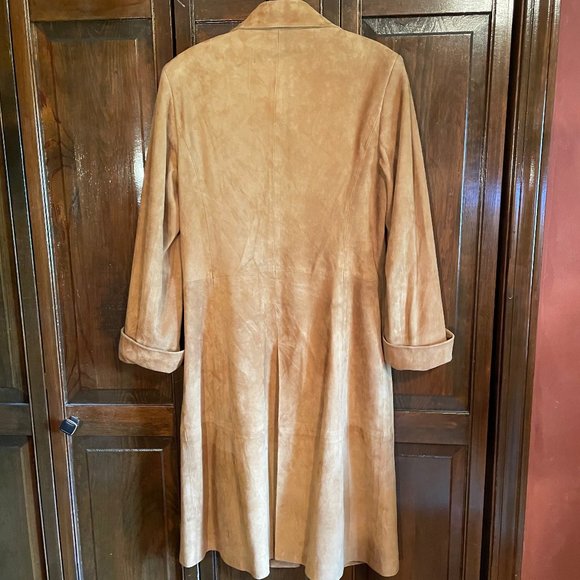 "Florence's" Leather Coat - Picture 3 of 5